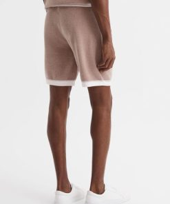 Attireforge.shop03a7e7570d 5