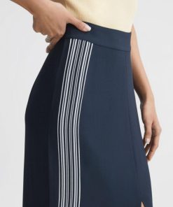 Attireforge.shop0409ceebfc 4