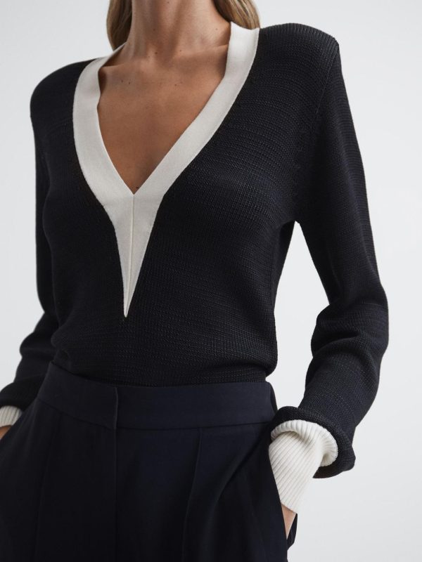 Attireforge.shop0925bf4b24 4