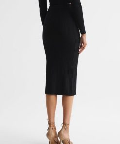 Attireforge.shop0977fd9f63 5