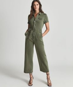 Attireforge.shop0ab5a8f235 1