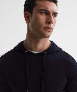 Attireforge.shop0b069c2006 4