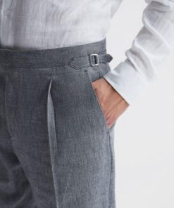 Attireforge.shop0b7f76a85f 4