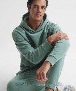 Attireforge.shop0be8e13e86 1