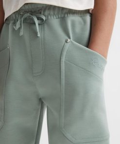 Attireforge.shop0c93805f32 1