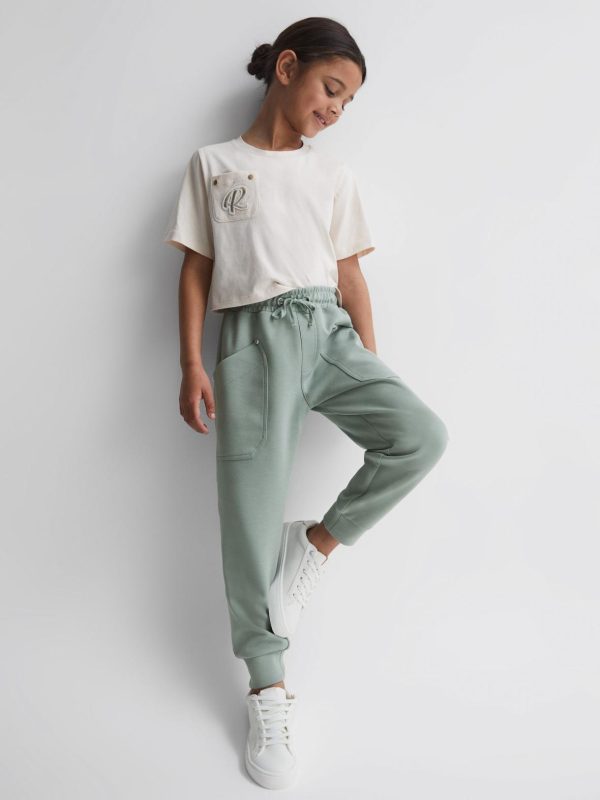 Attireforge.shop0c93805f32 5