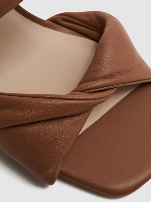 Attireforge.shop0d5bb51421 5