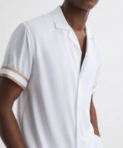 Attireforge.shop0f16e3b5e2 4