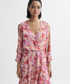 Attireforge.shop0f197676a4 4