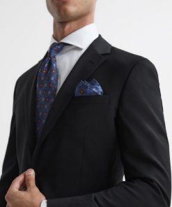 Attireforge.shop13f8a7d686 4