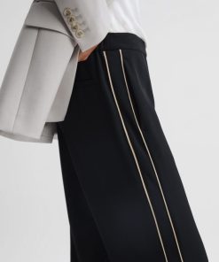 Attireforge.shop167f362523 4