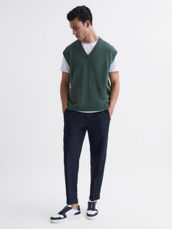 Attireforge.shop18d3dac7fa 3