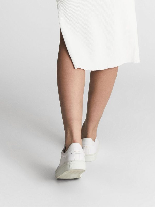 Attireforge.shop20393f1de3 3