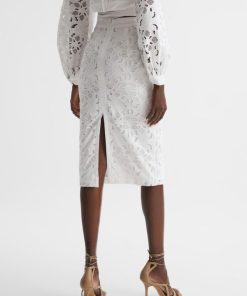 Attireforge.shop21294fe620 5