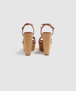 Attireforge.shop24640799db 4