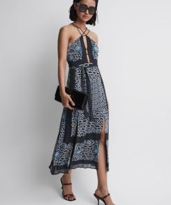 Attireforge.shop28e4b40b2d 3