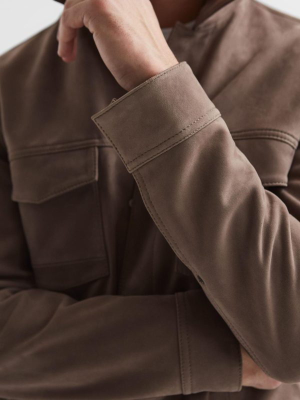 Attireforge.shop292a40dcbd 4