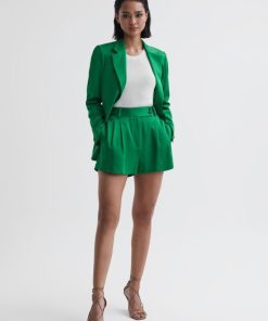 Attireforge.shop2f20682f90 4