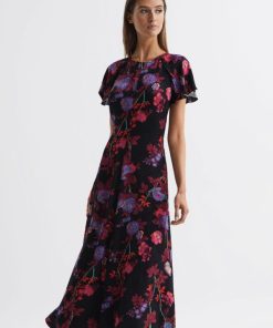 Attireforge.shop2f7b7739ba 3