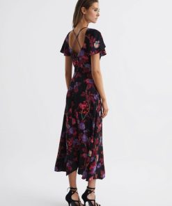 Attireforge.shop2f7b7739ba 5