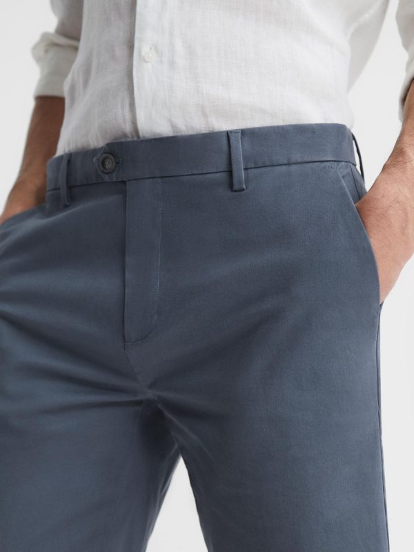 Attireforge.shop30304451b6 4