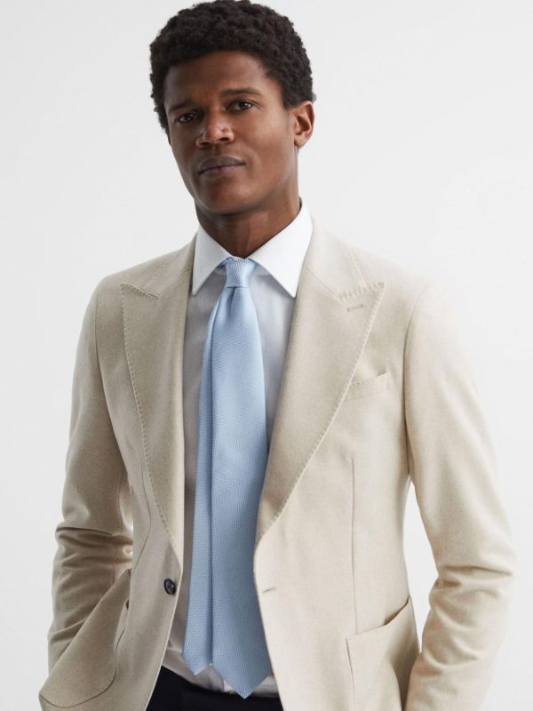 Attireforge.shop357a5ca7b1 2