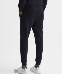 Attireforge.shop46395165d9 5