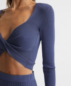 Attireforge.shop4d85116693 4