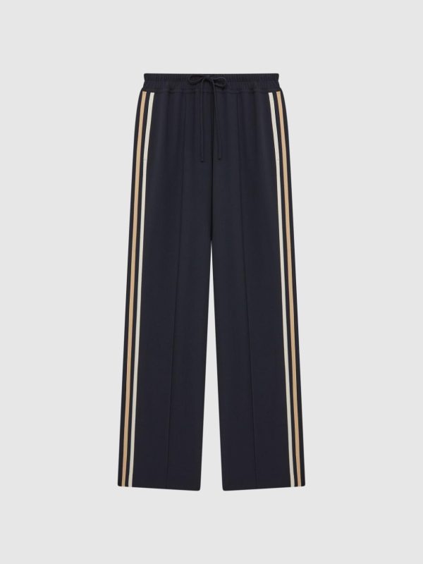 Attireforge.shop5c45fcff27 2