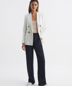 Attireforge.shop5c45fcff27 3