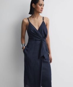 Attireforge.shop5c464a8650 1