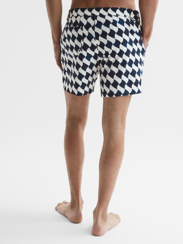 Attireforge.shop5e775c6733 5