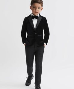 Attireforge.shop61bcdedd61 1