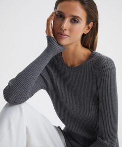 Attireforge.shop63981d147a 1