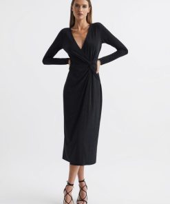 Attireforge.shop649e22adb1 1