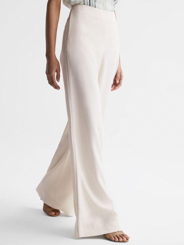 Attireforge.shop653118913d 1