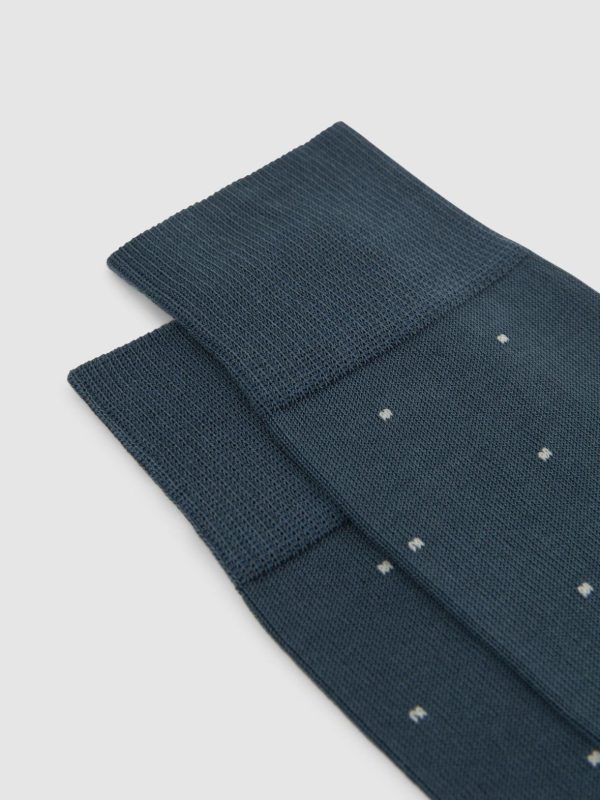 Attireforge.shop65604123af 2