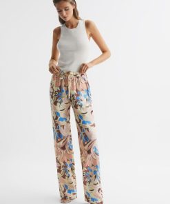 Attireforge.shop6b1dfbe2f5 1