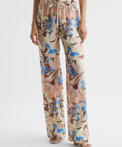 Attireforge.shop6b1dfbe2f5 3