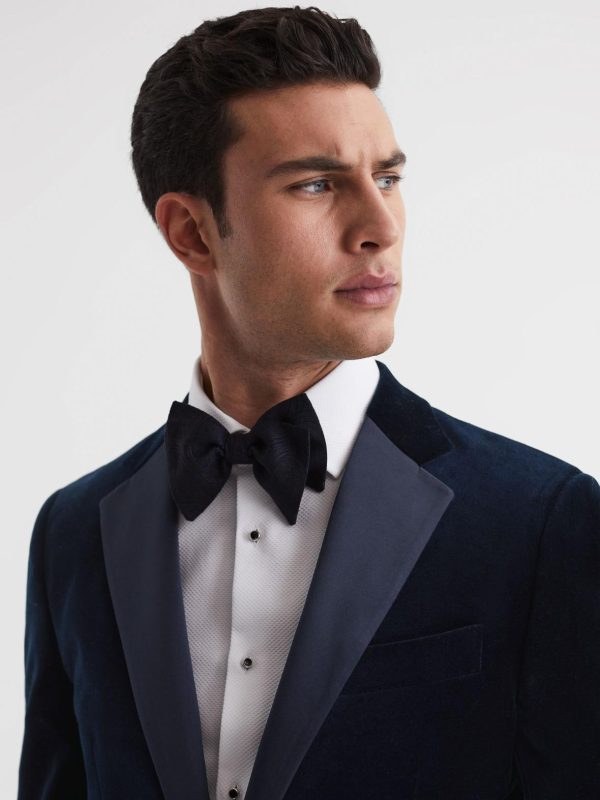 Attireforge.shop6b78e59464 5