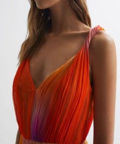 Attireforge.shop6ee5c592f5 3