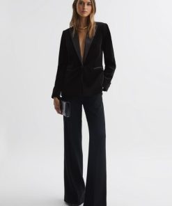 Attireforge.shop712738d520 3