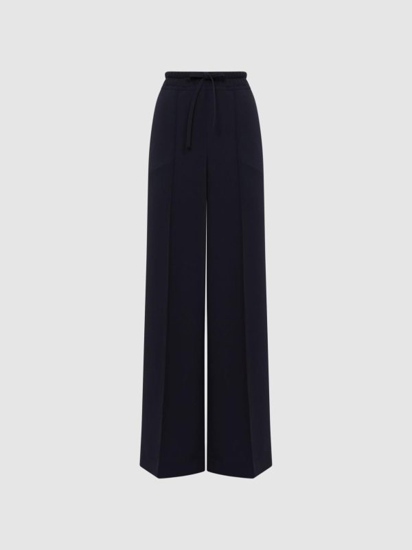 Attireforge.shop74dad874fe 2