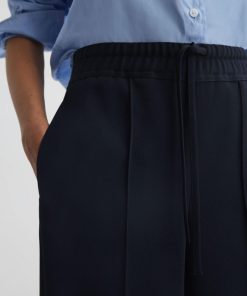 Attireforge.shop74dad874fe 4