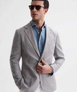 Attireforge.shop79b41e00e7 2