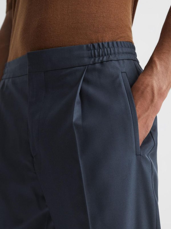 Attireforge.shop7b4865e8f2 4