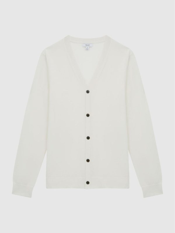 Attireforge.shop7cb2f5d221 2