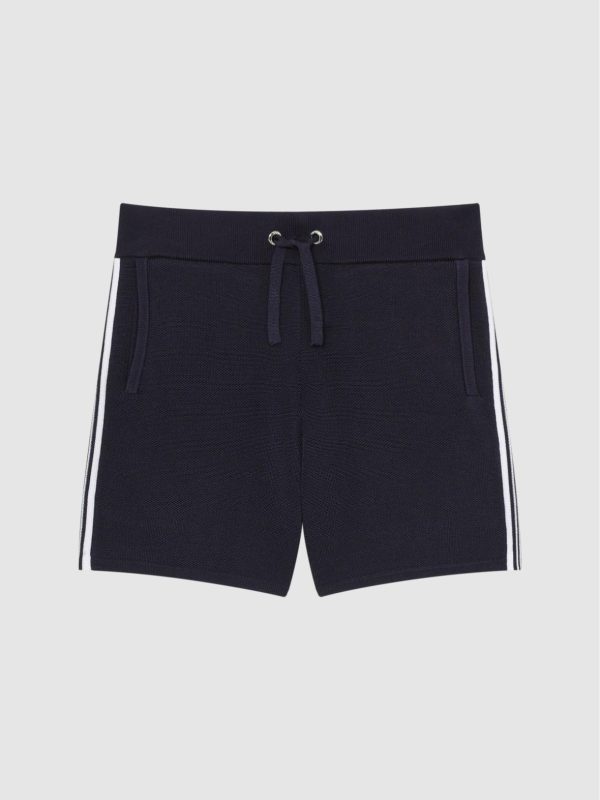 Attireforge.shop7cc5bc4ea9 2