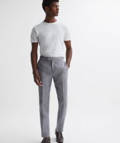 Attireforge.shop82804a38b4 4