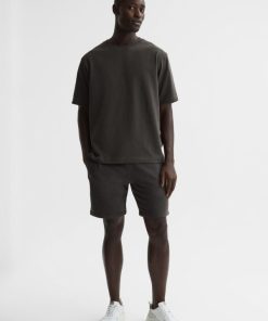 Attireforge.shop8434852908 3